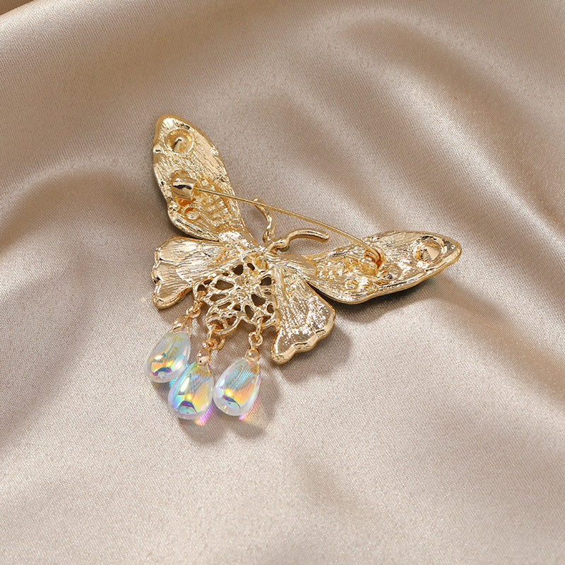 Butterfly Rhinestone Brooch PA4649