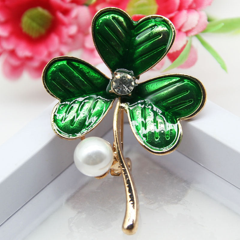 Clover Pearl Brooch PA4654