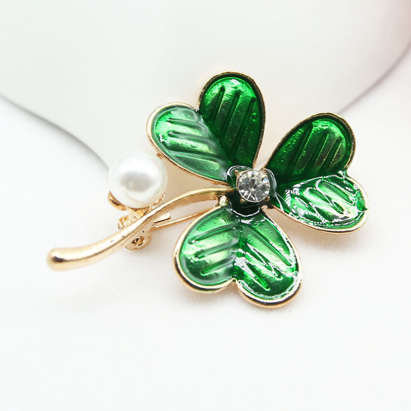 Clover Pearl Brooch PA4654