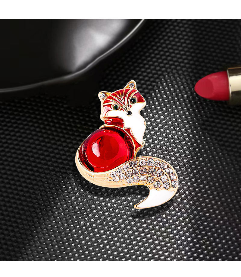 Fox Rhinestone Brooch PA4669