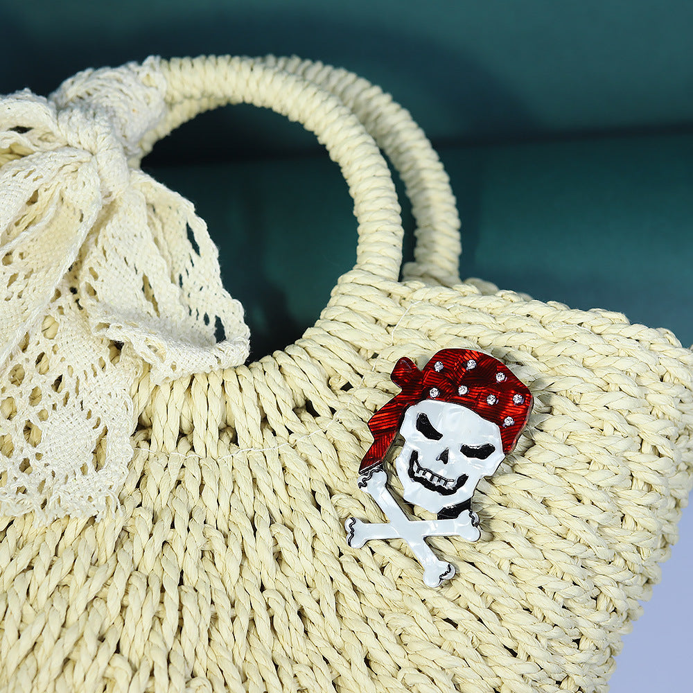 Skull Acrylic Brooch PA4705