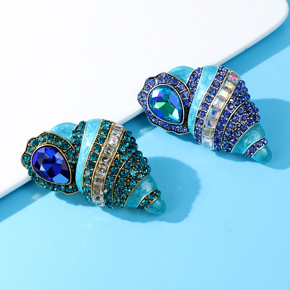 Shell Rhinestone Brooch PA4769