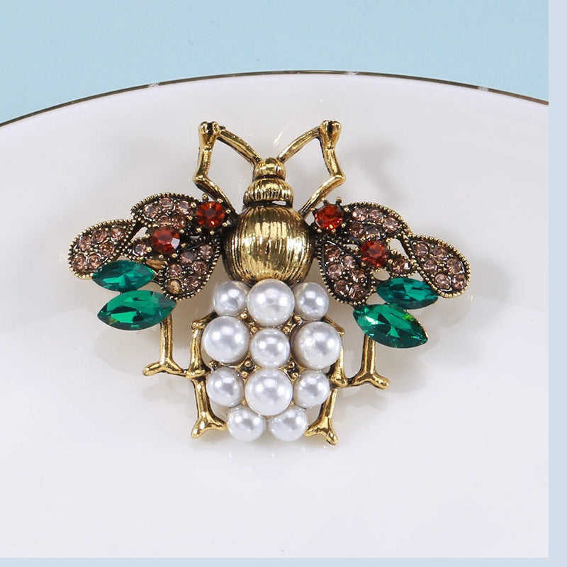 Bee Pearl Rhinestone Brooch PA4775