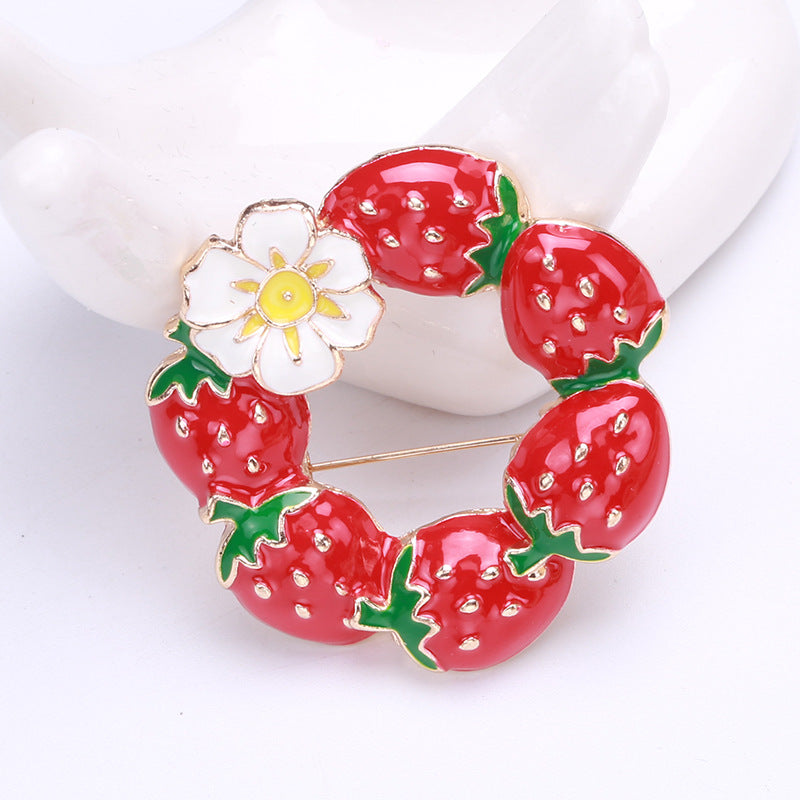 Strawberry Wreath Alloy Brooch PA4800