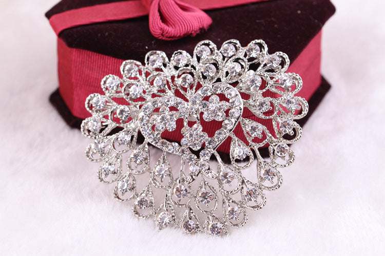 Heart Rhinestone Brooch PA4834