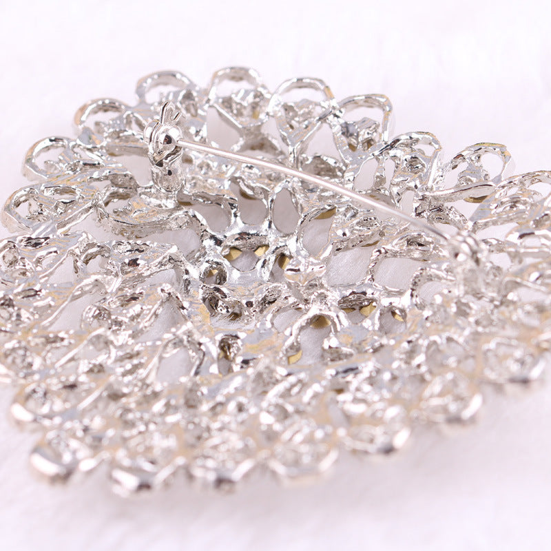 Heart Rhinestone Brooch PA4834