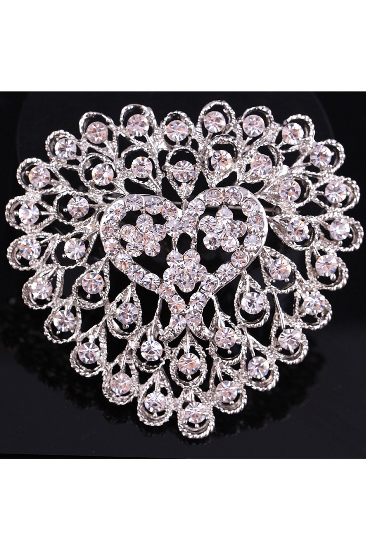 Heart Rhinestone Brooch PA4834