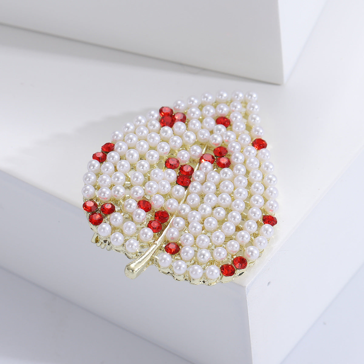 Pearl Rhinestone Leaf Brooch PA4908