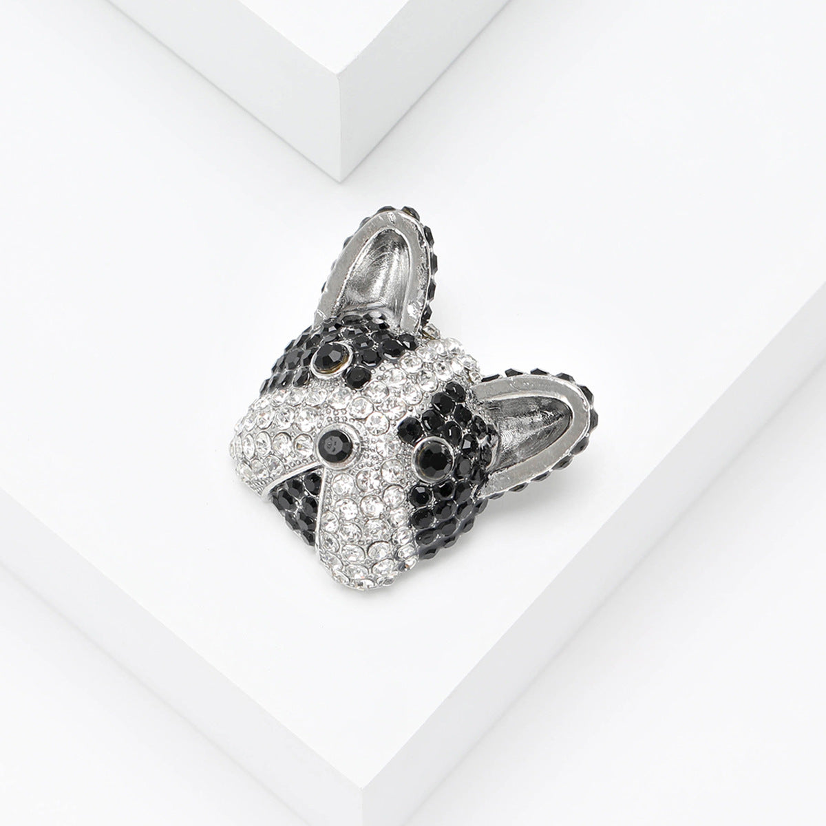 Dog Rhinestone Pin PA4909