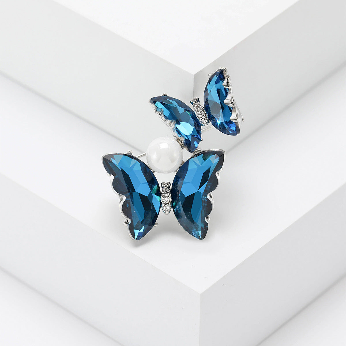 Two Butterfly Rhinestone Brooch PA4912