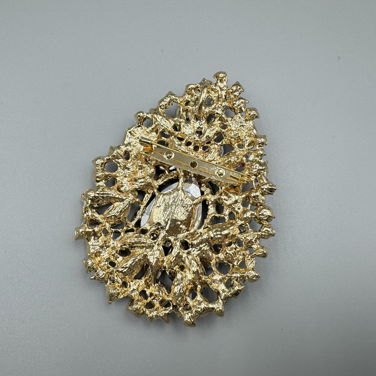 Teardrop Rhinestone Brooch PA4939