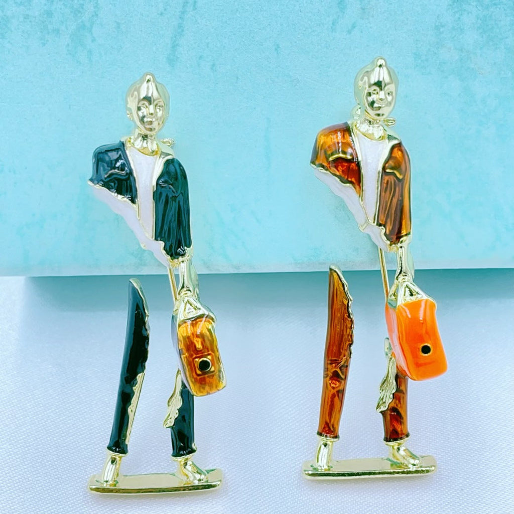 Enamel Carrying Bag Man Brooch PA5175