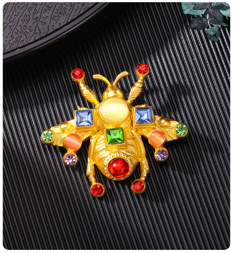 Baroque Rhinestone Inspired Statement Bee Brooch PA5261 - view 3