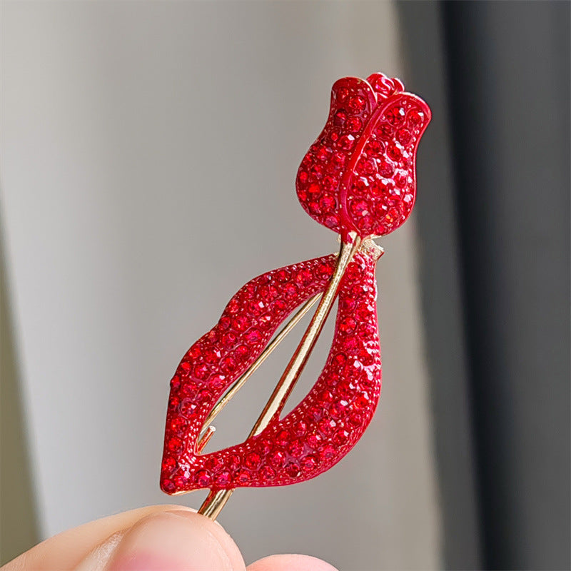 Red Lipped And Rose Rhinestone-Embellished Alloy Brooch PA5504 - view 3