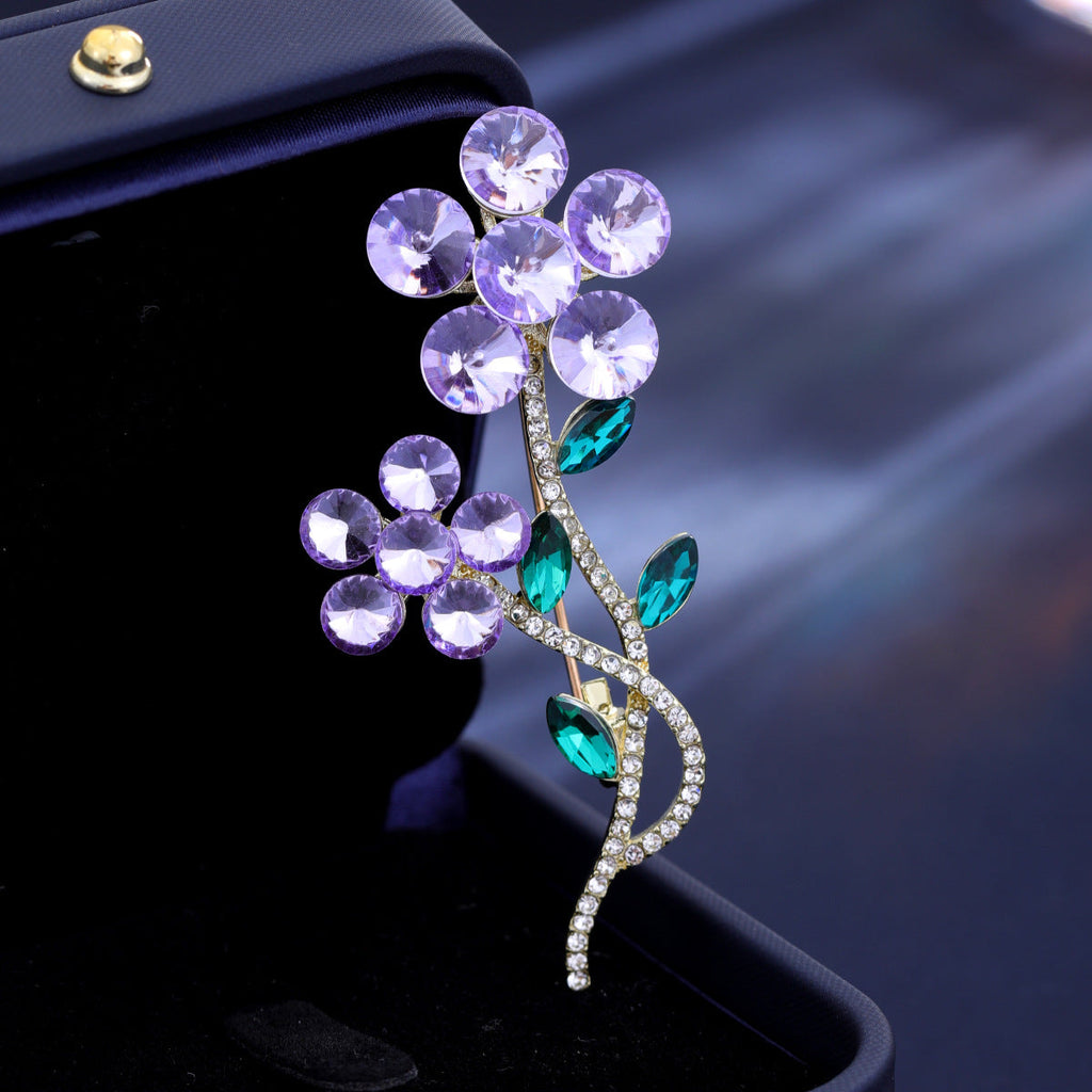 Flower Rhinestone Alloy Brooch PA5725