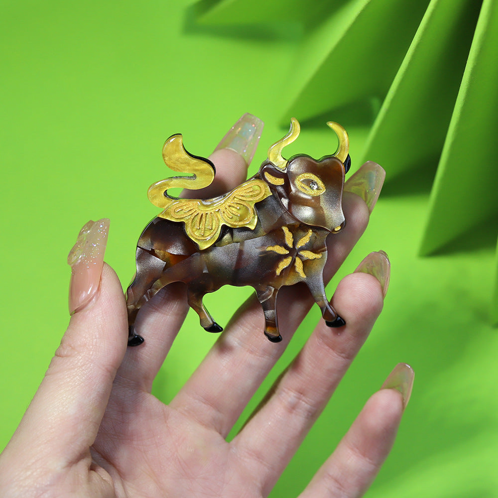 Bull Alloy Acrylic Brooch PA5731