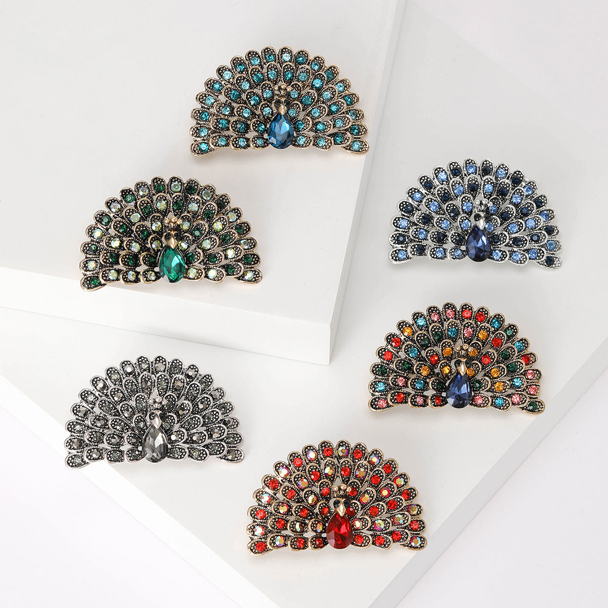 Peacock Spreading its Tail Alloy Rhinestone Brooch PA5781 - view 3