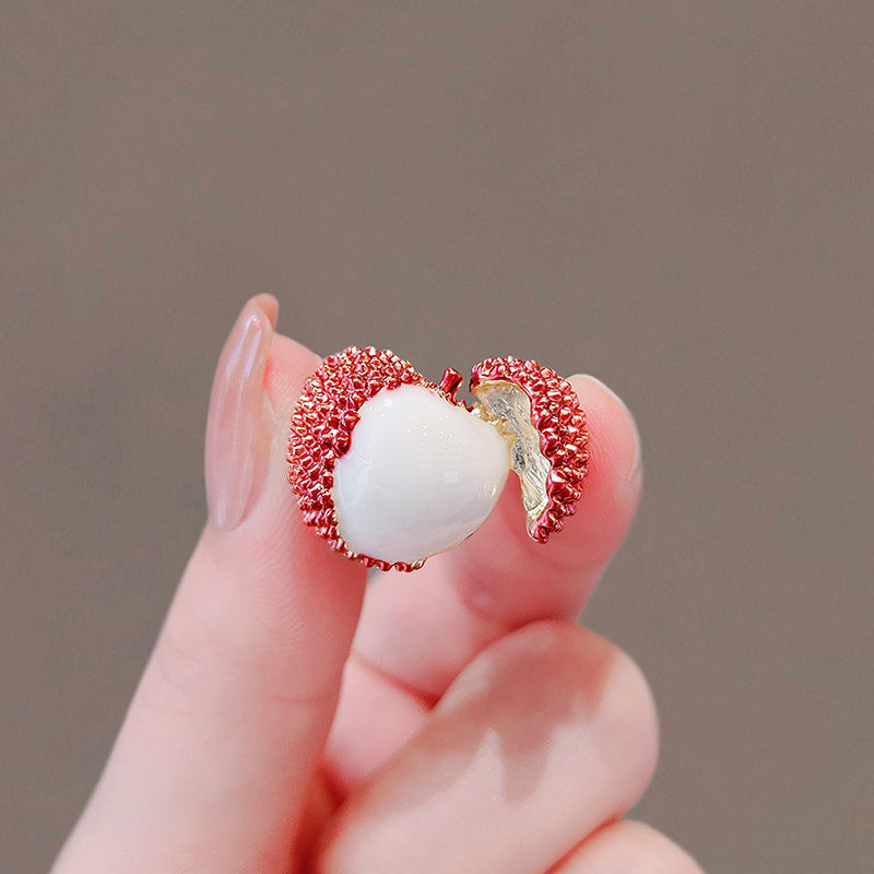 Peeled Lychee Alloy Rhinestone Brooch PA5834