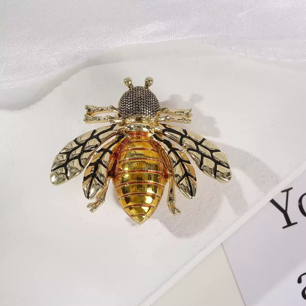 Bee Alloy Brooch PA5971