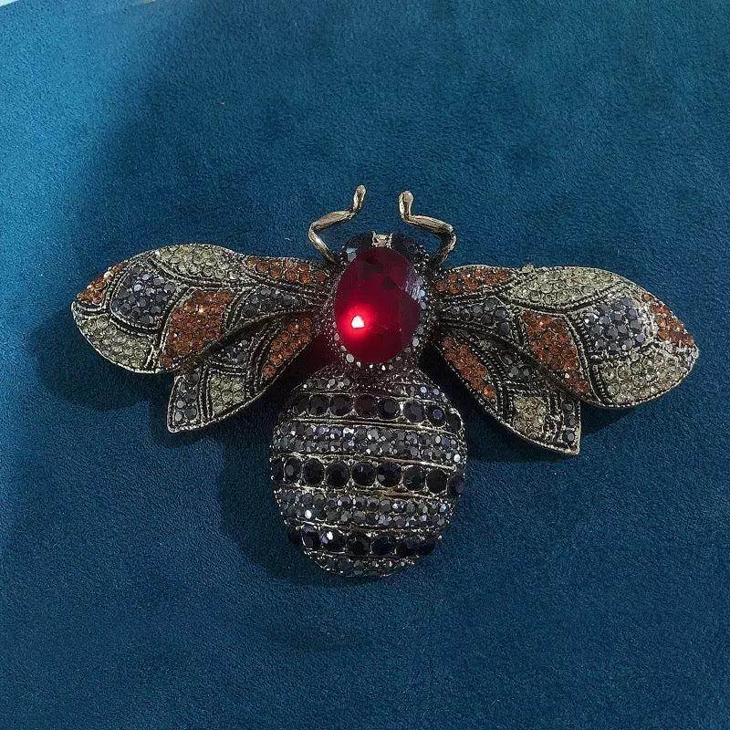 Bee Alloy Rhinestone Brooch PA6353