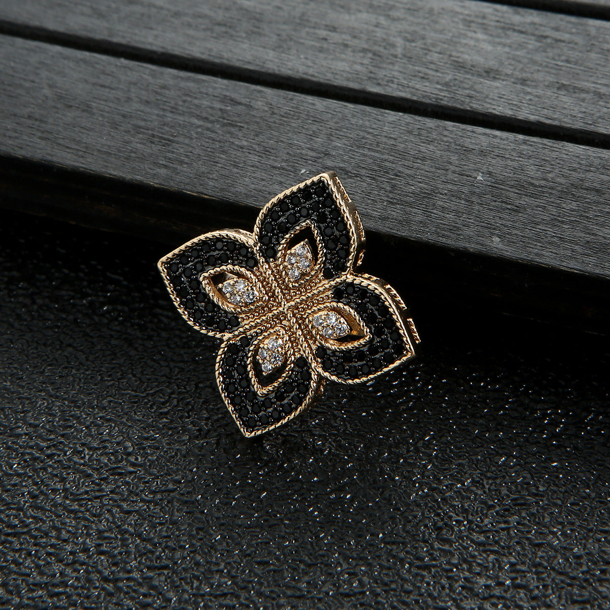 Clover Zircon Rings R1847