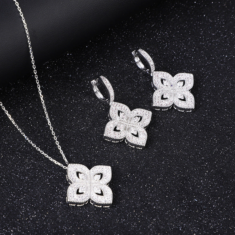 Clover Zircon Rings R1847