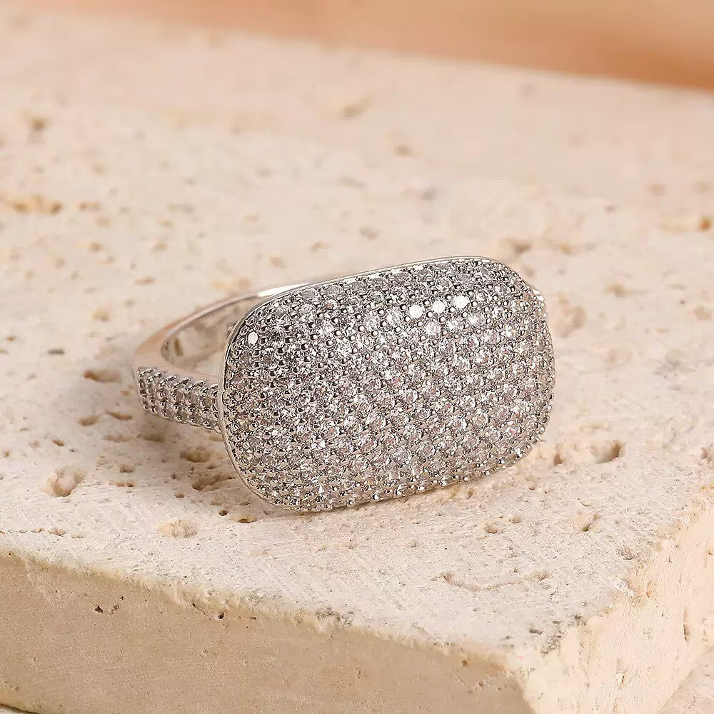 Oval Cubic Zirconia Ring R2704