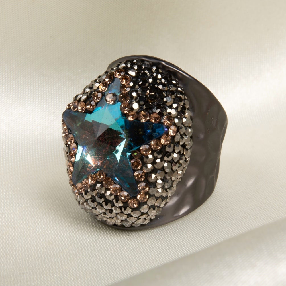 Glass Pavé Cocktail Ring R2737
