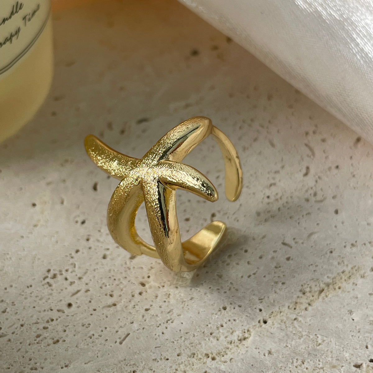 18K Gold-Plated Irregular Starfish Ring R2758 - Gold