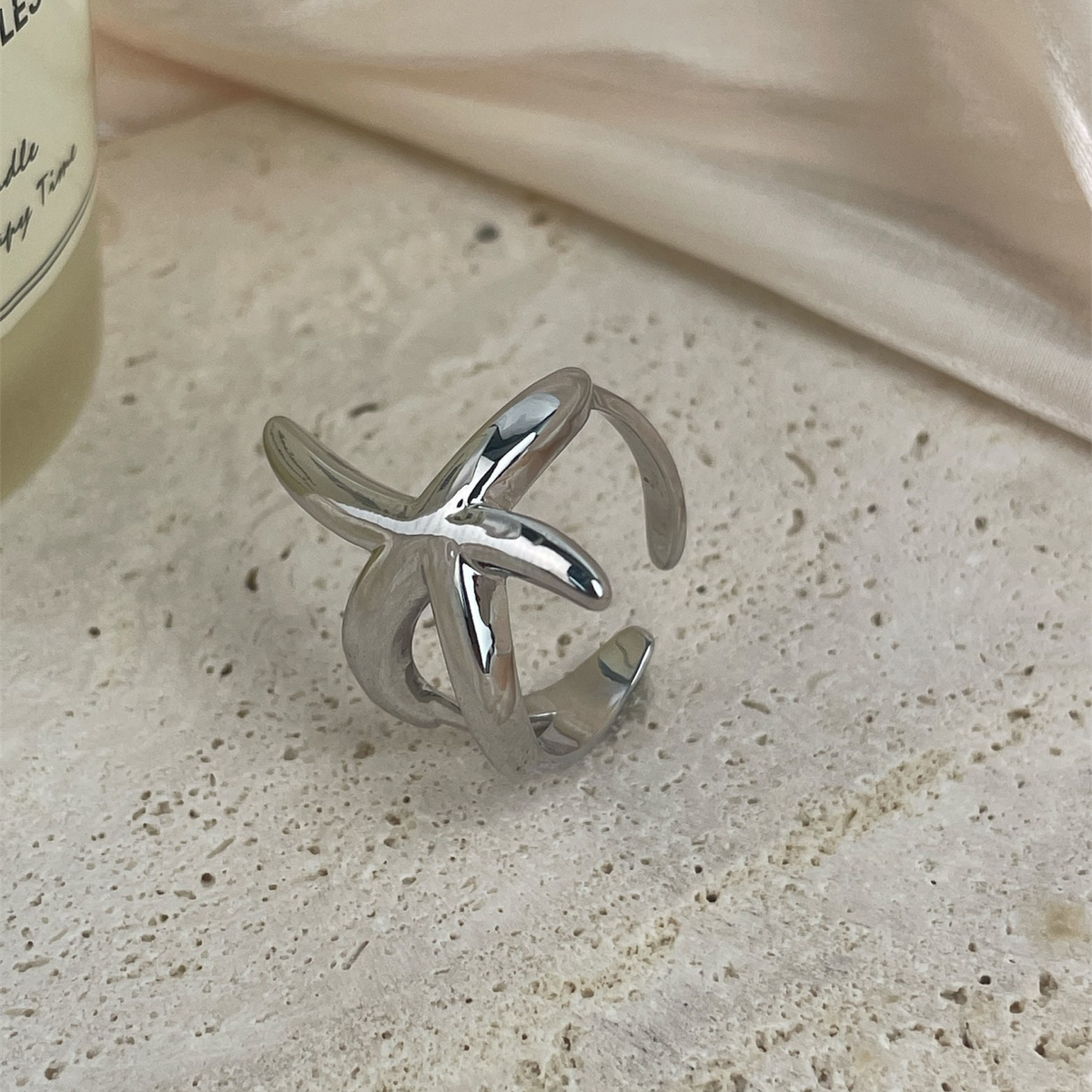 Sample Ring R0000