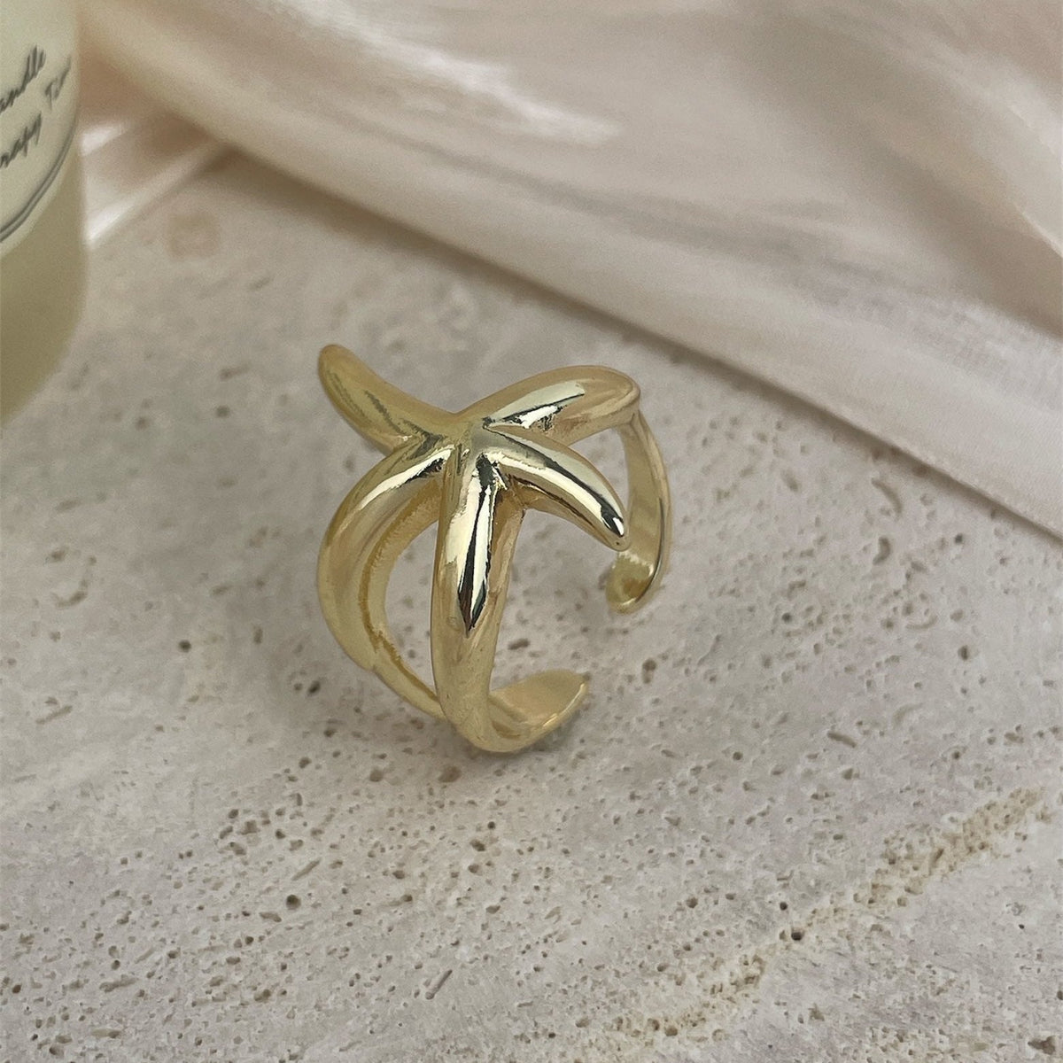 Sample Ring R0000