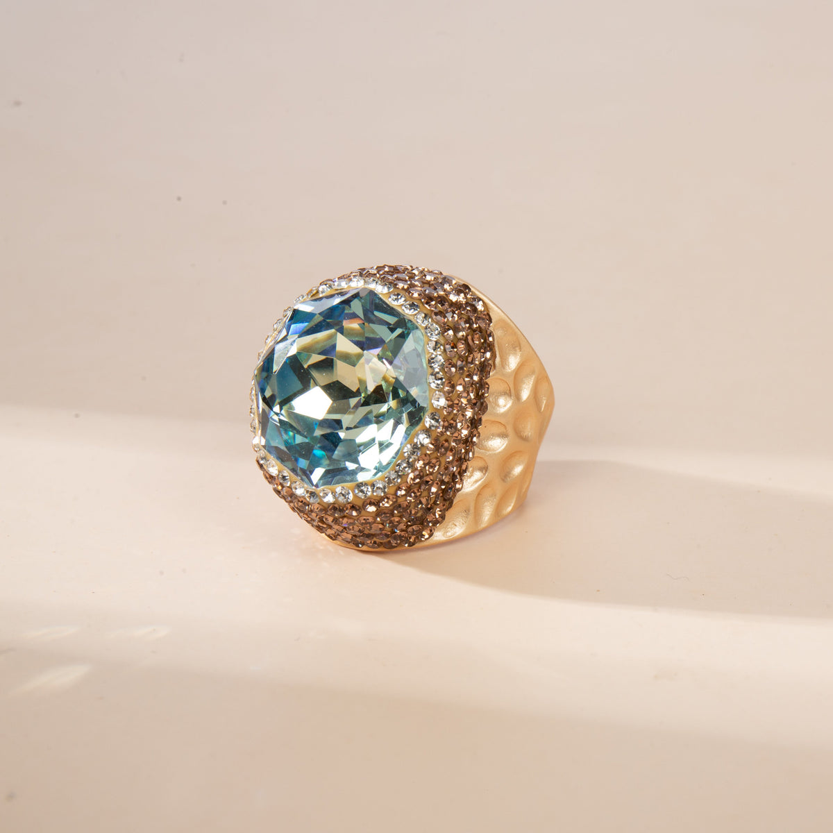 Round Crystal Pavé Cocktail Ring R2818
