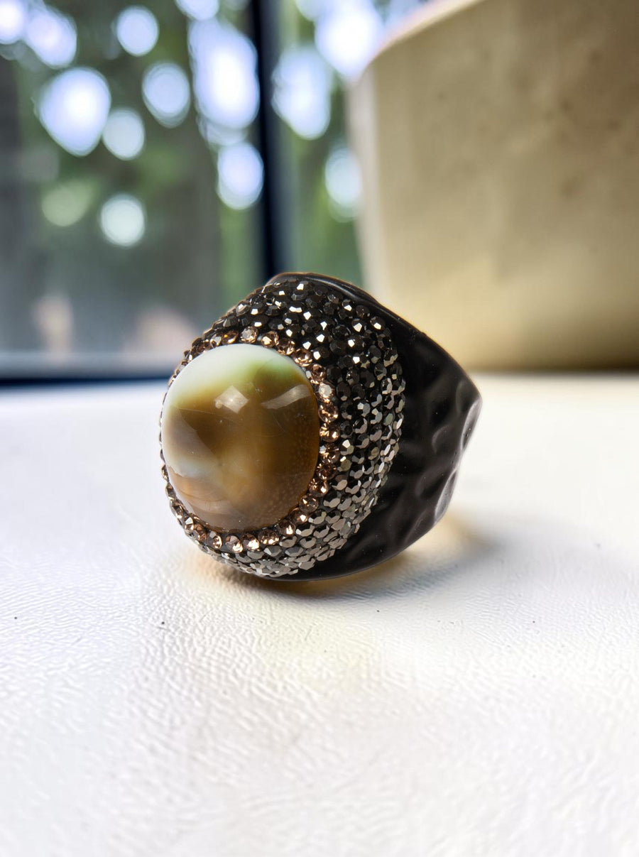 Shell Pavé Cocktail Ring R2852