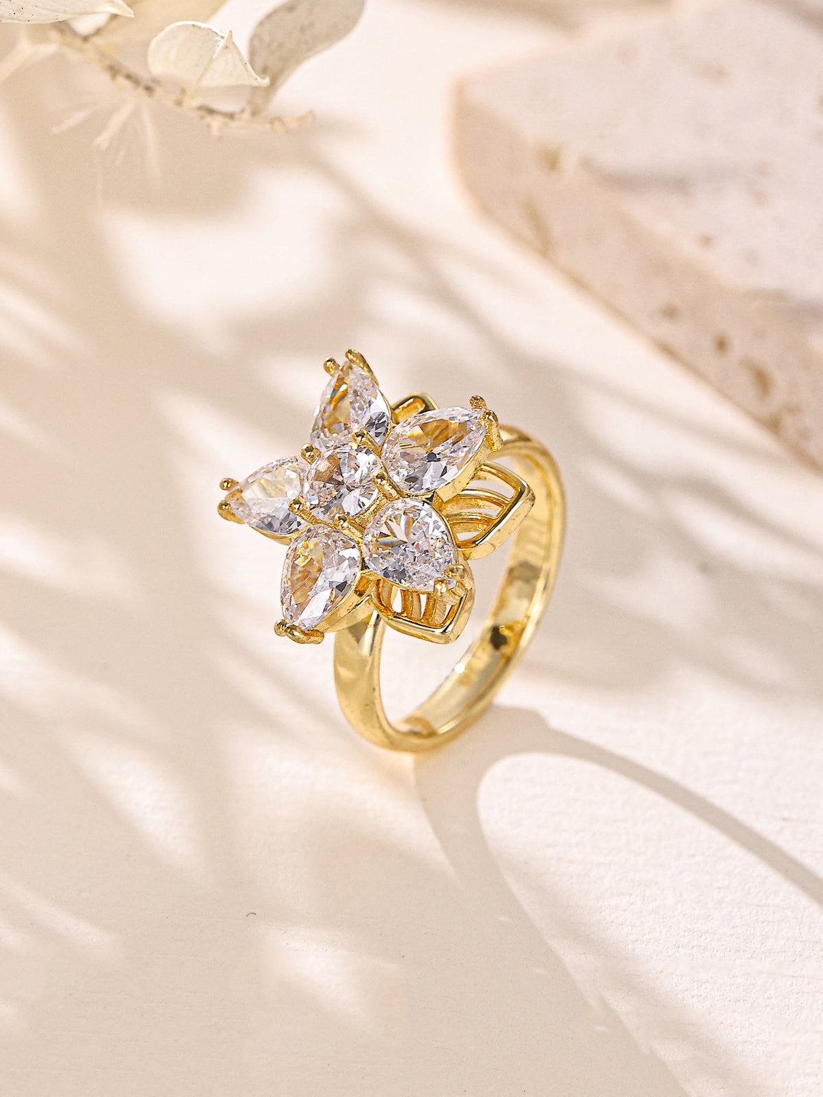 Star Cubic Zirconia Ring R2861