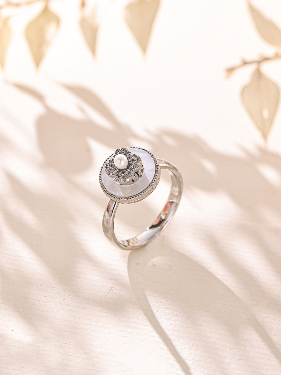 Flower Cubic Zirconia Ring R2871