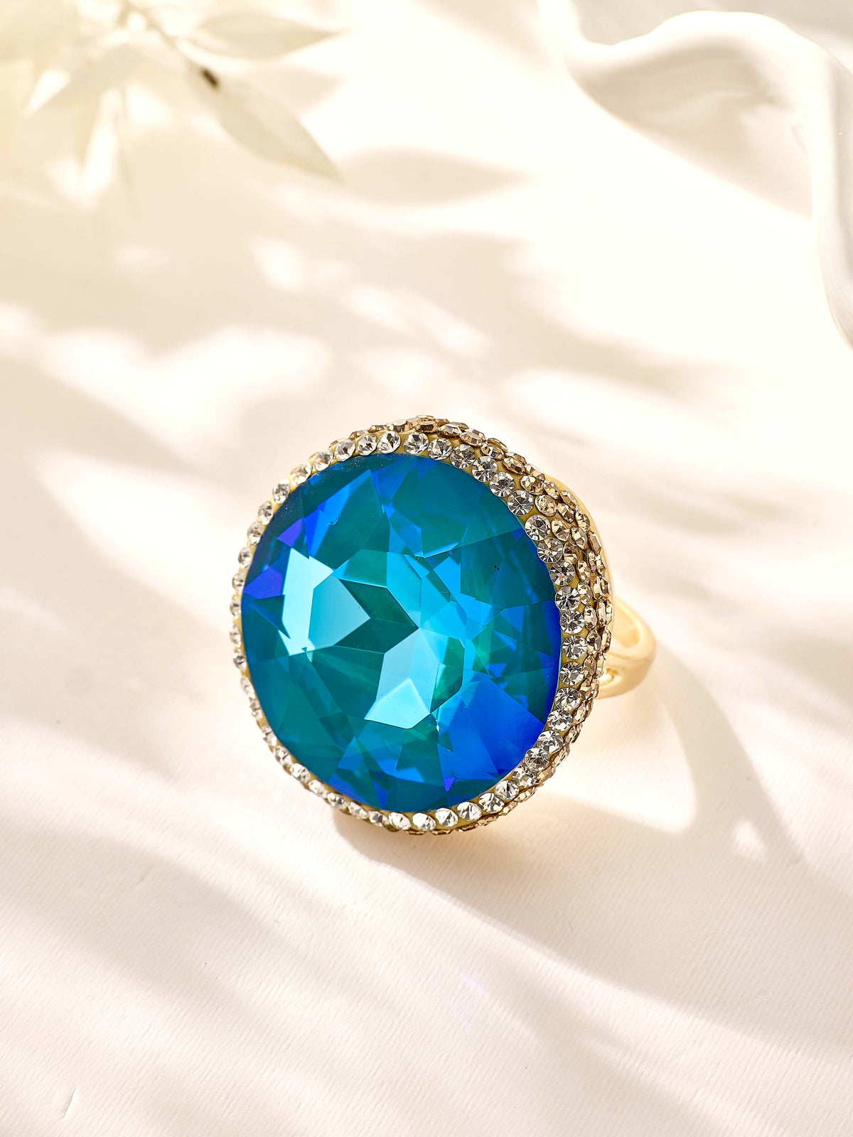 Crystal Pavé Cocktail Ring R2909