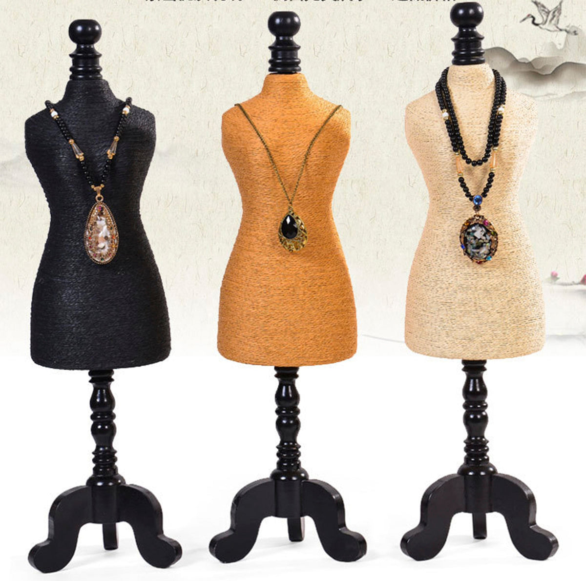 Straw Portrait Model Jewelry Display W1409 – view 6