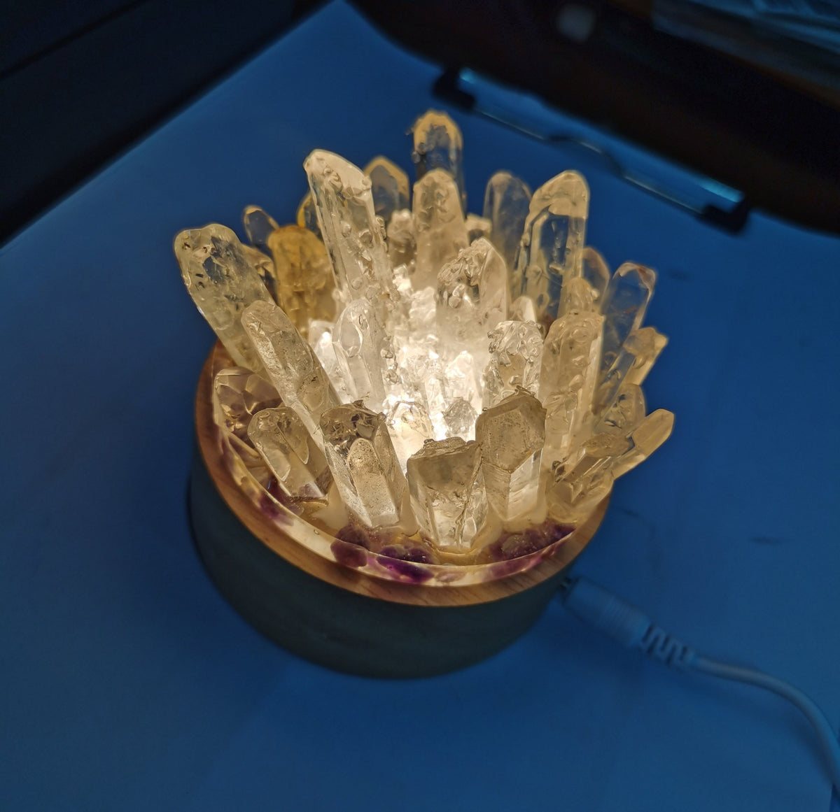 Irregular Clear Quartz LED Light Display W1669 – view 4
