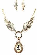 Feather Crystal Set Necklace N1737